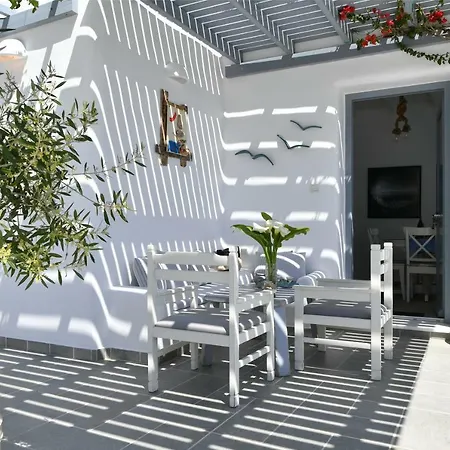 Patriko Family House Alikí